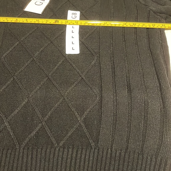 NWT Geoffrey Beene men’s sweater black w/gray stripe at hems & collar (OLCC) - Picture 7 of 8